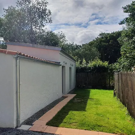 Maison Plain-pied Avec Jardin 布格奈斯