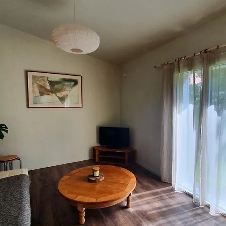 Maison Plain-pied Avec Jardin * 布格奈斯