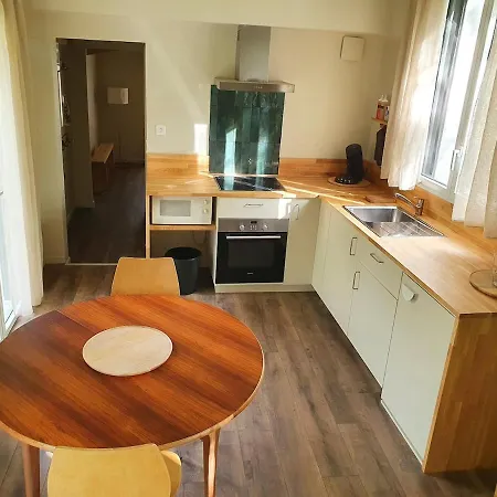 Maison Plain-pied Avec Jardin 布格奈斯